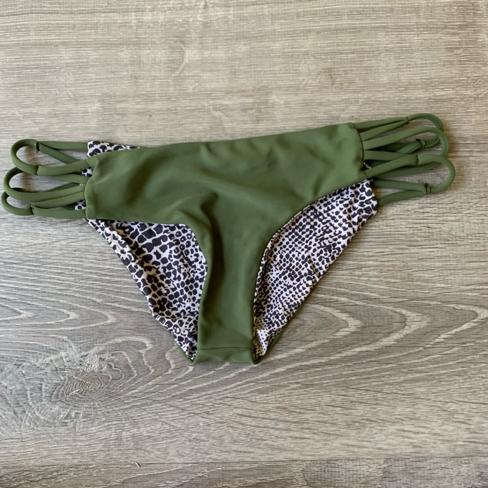 Acacia swimwear medium la riviera bottom